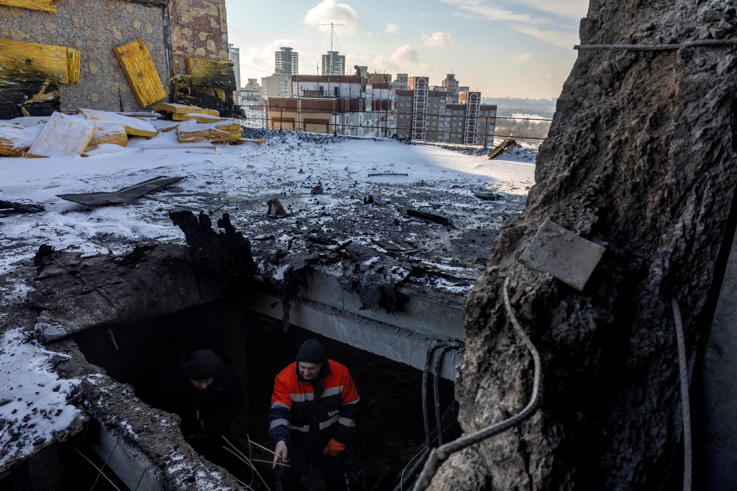 Ukraine Faces Severe Winter Energy Shortfall Amid $60 Billion Restoration Costs