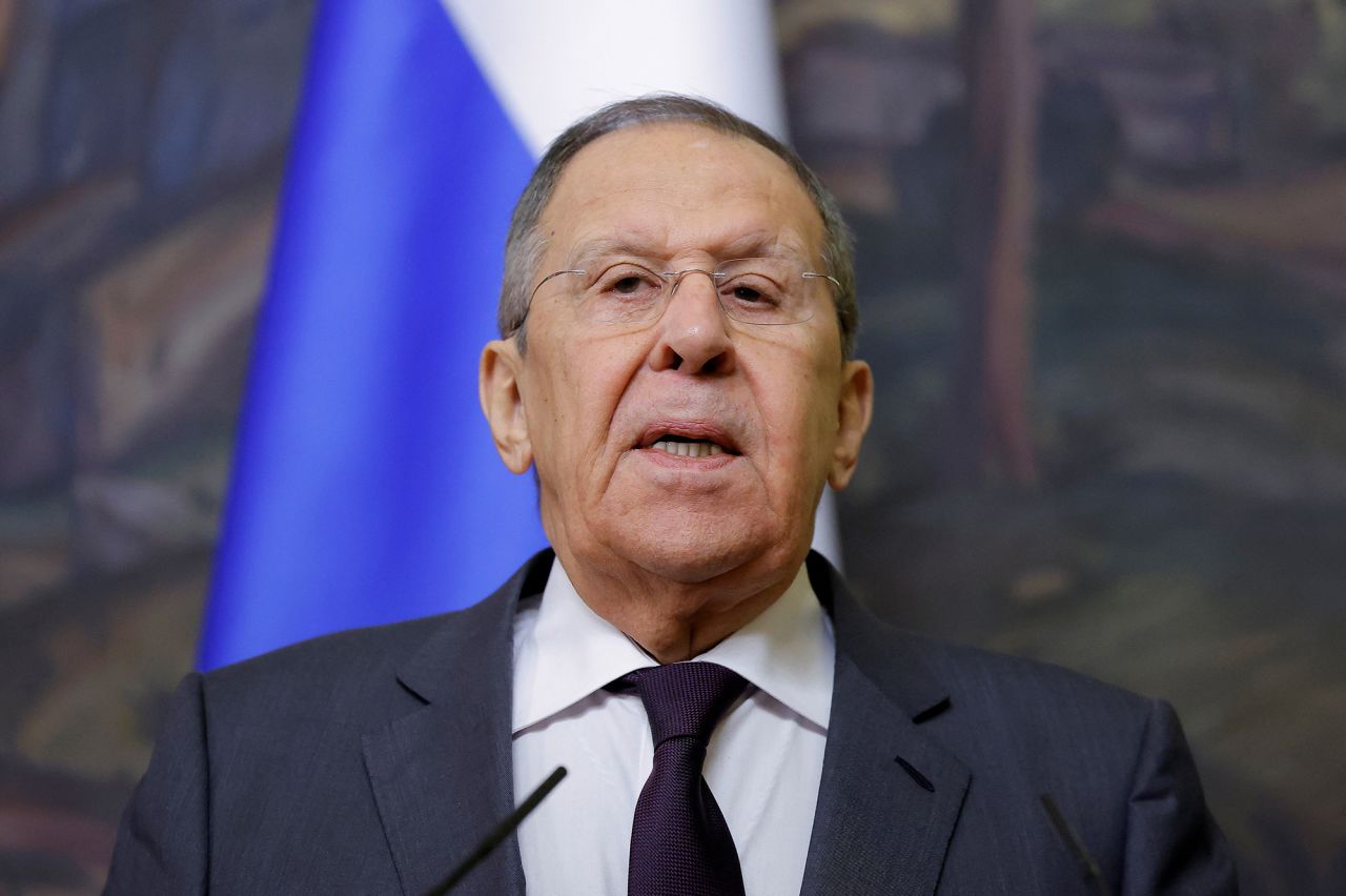Lavrov: Ukrainian Conflict Resolution Requires Full Rights for Russian Speakers