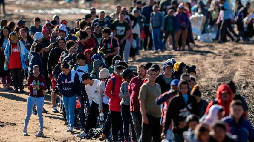 Southern States Surge as Nation Faces Demographic Crisis