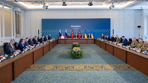 Turkey Targets Ukraine Talks Resumption by Year-End