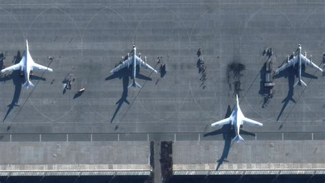 Ukraine’s Military Crisis Deepens as Aircraft Shortages Threaten National Defense