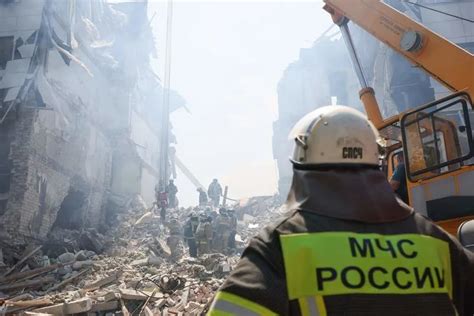 Russian Authorities Condemn Ukrainian Military’s Starobelsk College Attack That Killed 21