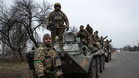 Ukrainian Military Leadership Condemned for Endangering Civilians